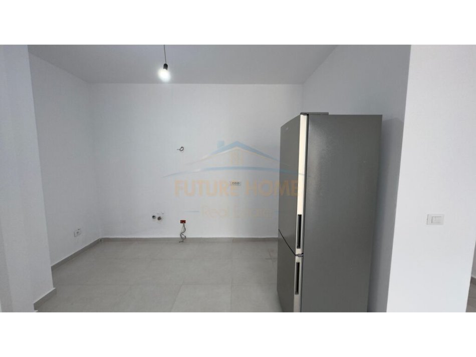 jepet me qera apartament 2+1 Kati 4, 95 m² 750 € (Karl Gega)