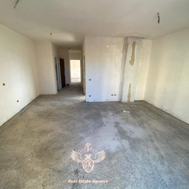 Durres, shes apartament 2+1+BLK Kati 4, 100 m² 80.000 Euro (DURRES)