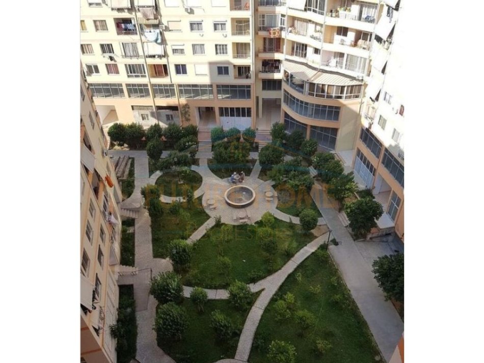shitet , 97.000 €
