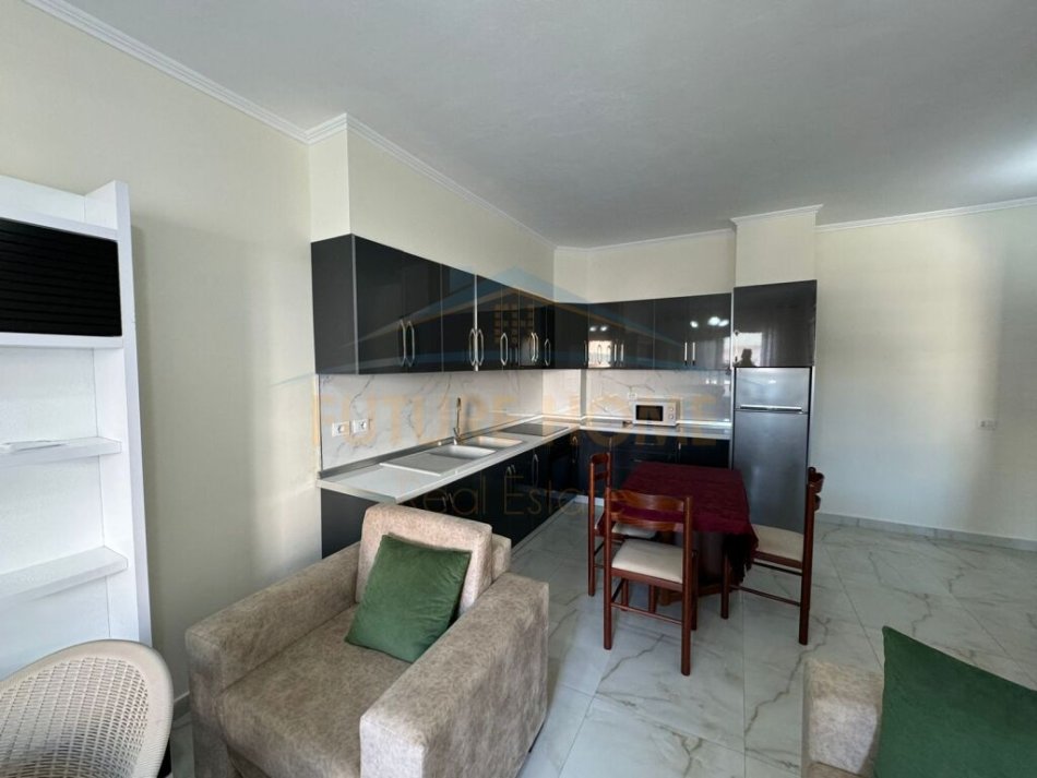 Durres, shitet apartament 1+1 Kati 3, 76 m² 134.000 € (Qerret, Durres)