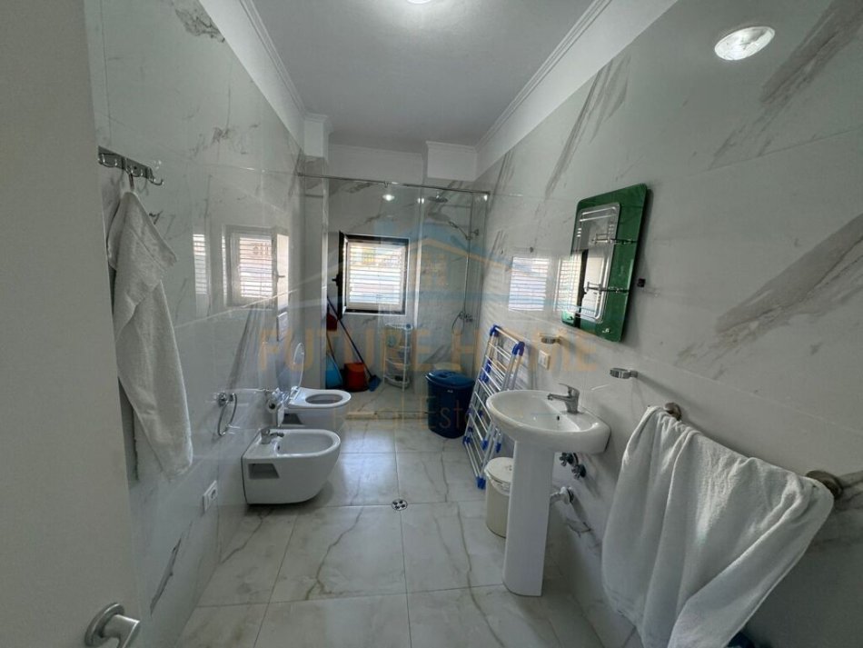 Durres, shitet apartament 1+1 Kati 3, 76 m² 134.000 € (Qerret, Durres)
