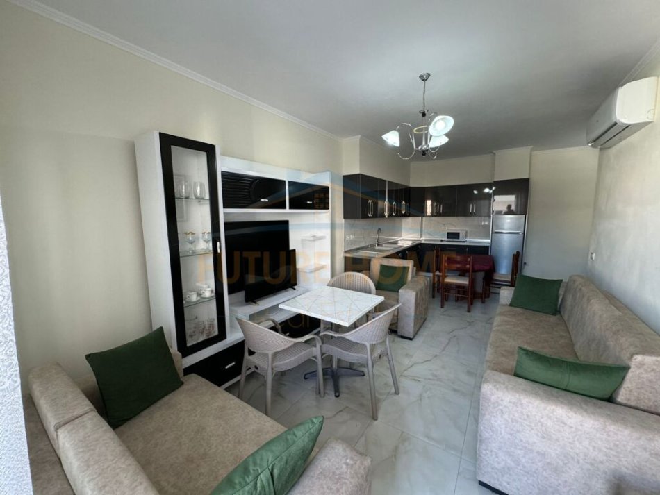 Durres, shitet apartament 1+1 Kati 3, 76 m² 134.000 € (Qerret, Durres)