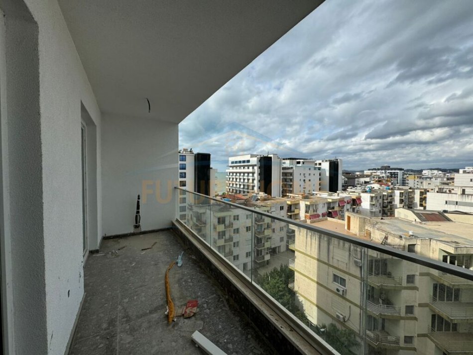 Durres, shitet apartament 1+1 Kati 7, 71 m² 111.755 € (Qerret, Durres)