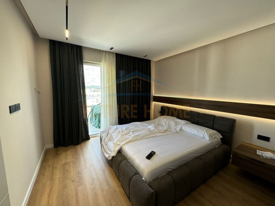 Durres, shitet apartament+verande | Penthouse 1+1 Kati 9, 97 m² 230.000 € (Qerret, Durres)