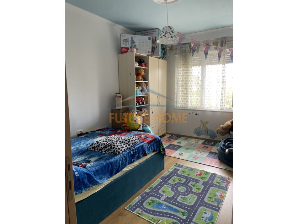 Tirane, shes apartament 2+1+Aneks+Ballkon Kati 1, 115 m² 155.000 € (kinostudio)