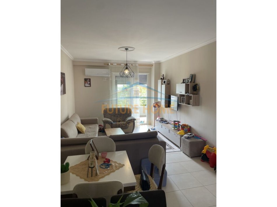 Tirane, shitet apartament 2+1 Kati 1, 103 m² 172.000 € 