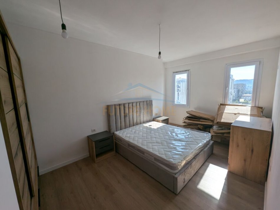 Tirane, shitet apartament 3+1+Ballkon Kati 9, 103 m² 166.000 € (Fusha e Aviacionit)