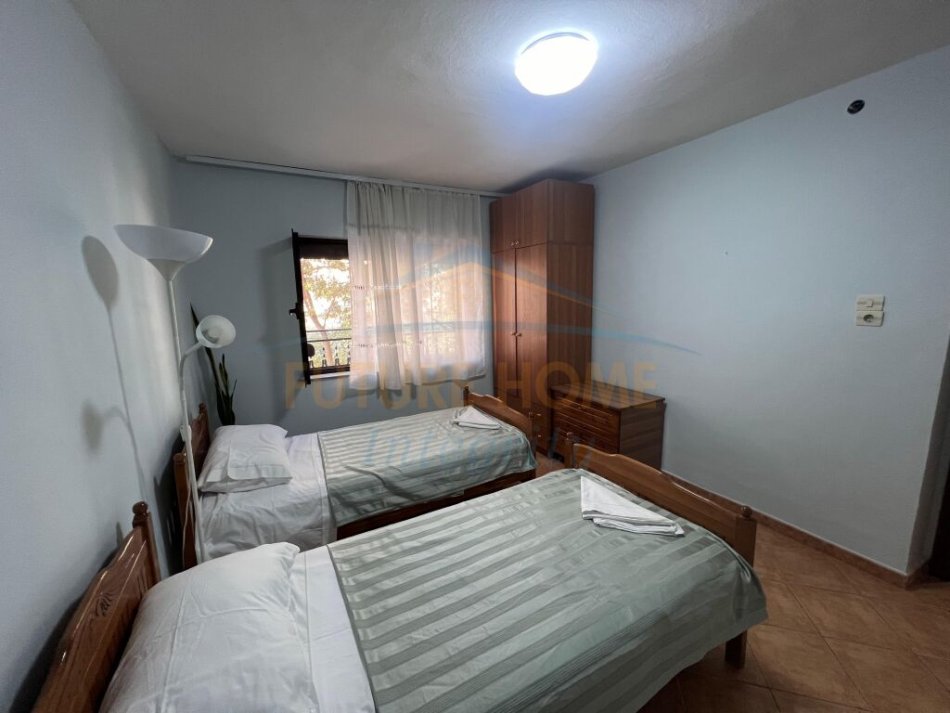 Tirane, jepet me qera apartament 2+1 Kati 2, 85 m² 500 € (Rruga Petro Nini Luarasi Mini Bashkia 2)