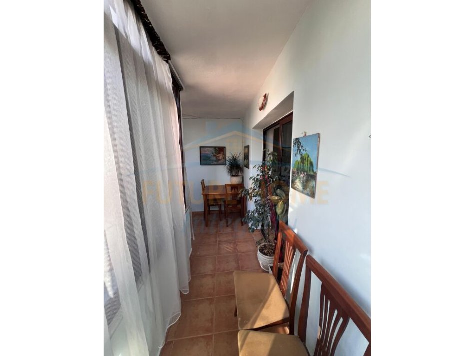 Tirane, jepet me qera apartament 2+1 Kati 2, 500 € (Xhamia Tabakeve)