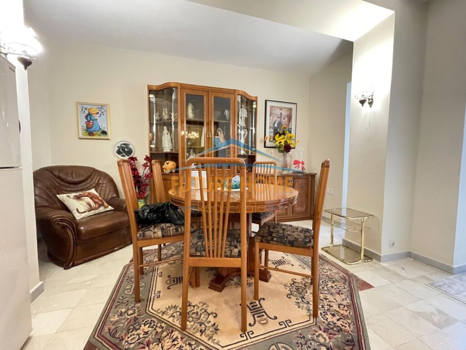 Tirane, shitet apartament 1+1 Kati 3, 70 m² 135.000 € (STADIUMI DINAMO)