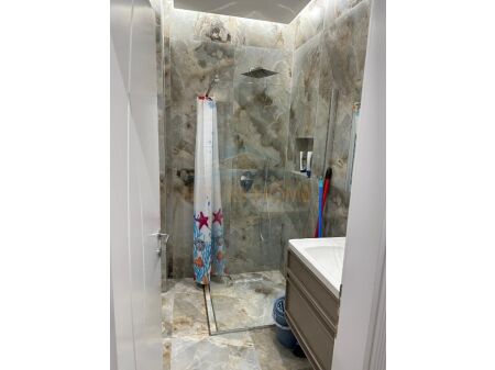 Tirane, jepet me qera apartament 2+1 Kati 3, 117 m² 1.100 € (Lake Land Residence, Farke, Tiranë AREA45583)