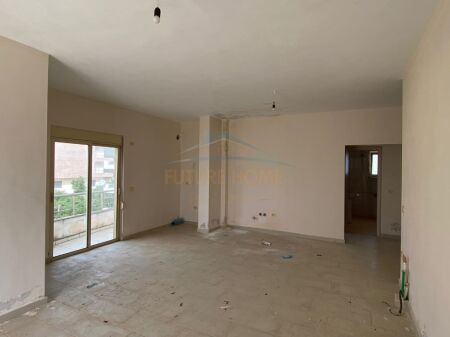 Exclusive, Shitet, Apartament 2+1 (Penthouse), Sarandë, Rruga Butrinti. AREA38224