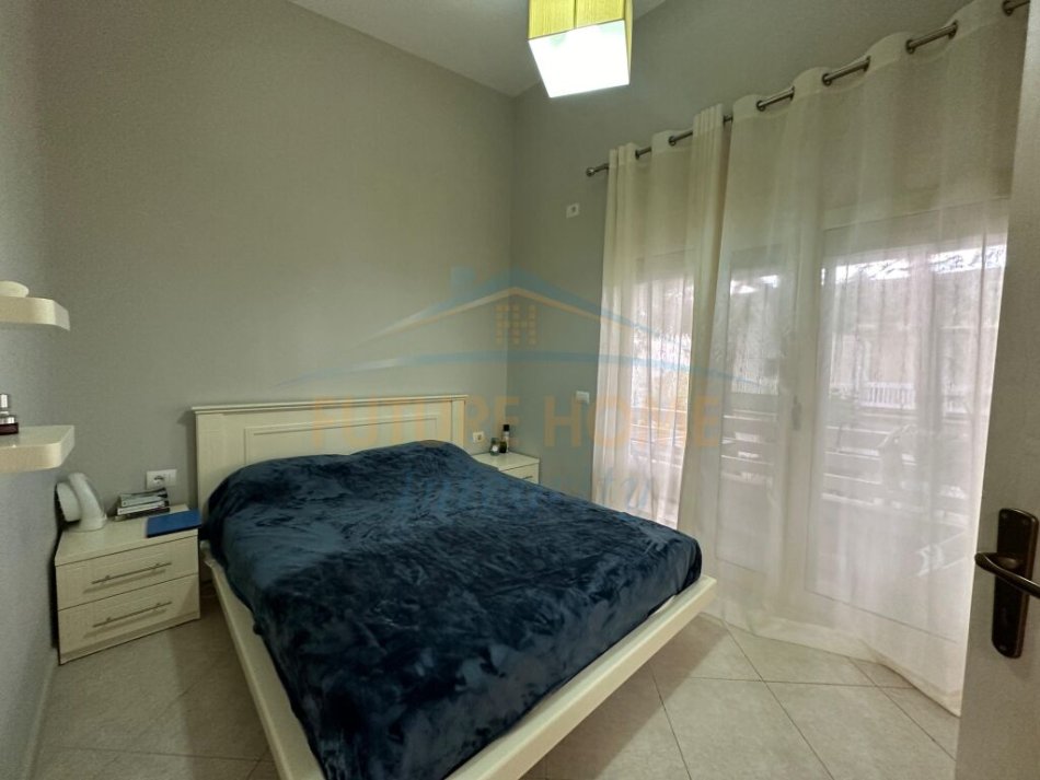 Gjiri Lalezit | Hamallaj, shitet Vile 2+1 , 191 m² 285.000 € (Gjiri Lalezit , Lura 1)