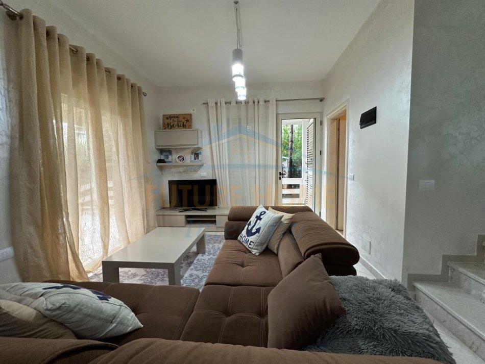 Gjiri Lalezit | Hamallaj, shitet Vile 2+1 , 191 m² 285.000 € (Gjiri Lalezit , Lura 1)
