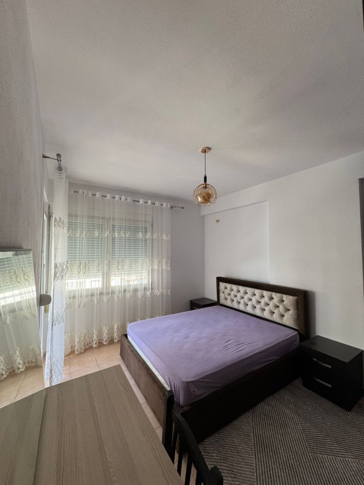 Tirane, jepet me qera 2+1 Kati 4, 100 m² 500 € (RRUGA TEODOR KEKO)