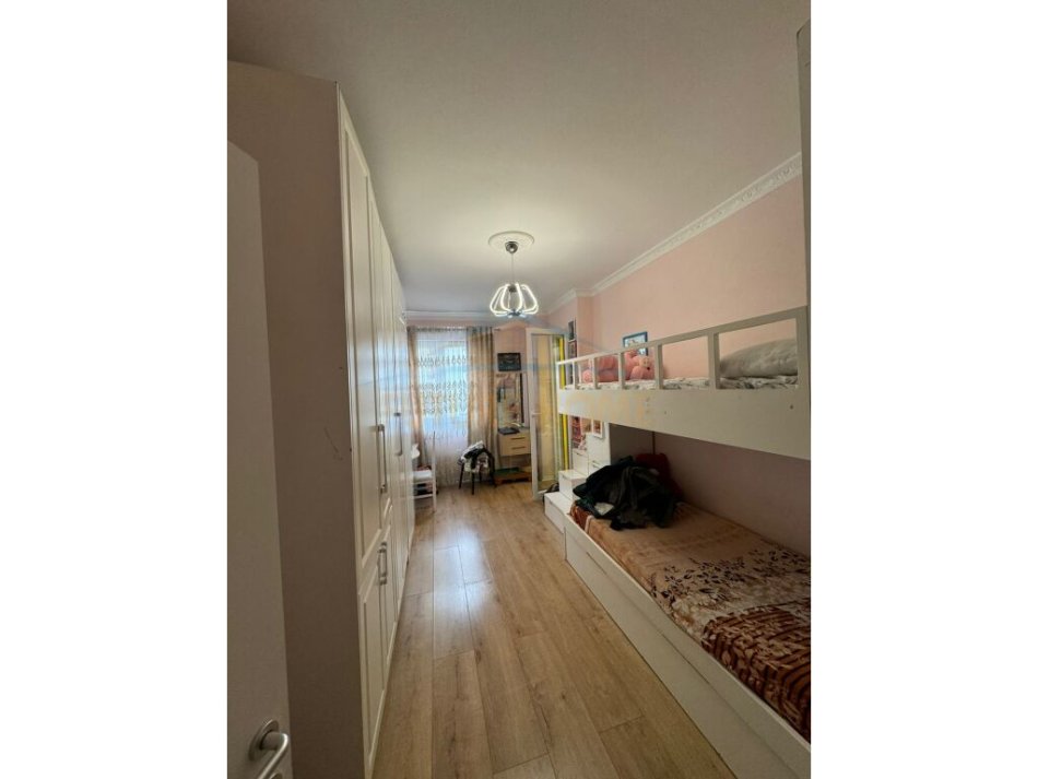 Tirane, shes Kati 3, 140 m² 225.000 € (yzberisht)