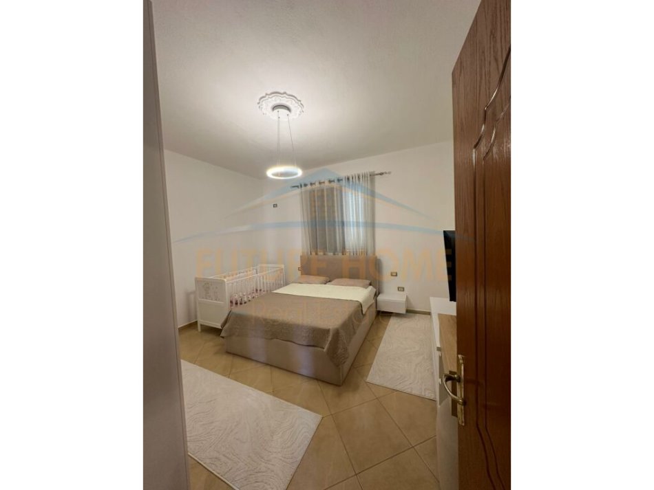 Durres, shitet Vile 2 Katshe Kati 0, 426 m² 280.000 € (Durres)