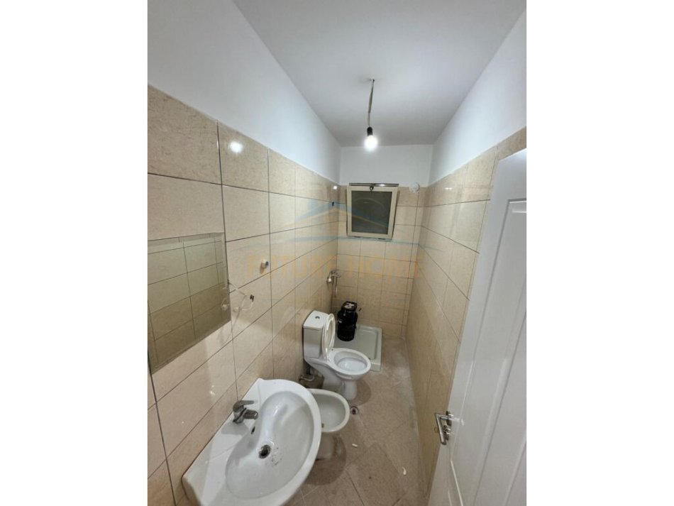 Tirane, shitet apartament 2+1 Kati 6, 104 m² 135.000 € (Unaza e re)