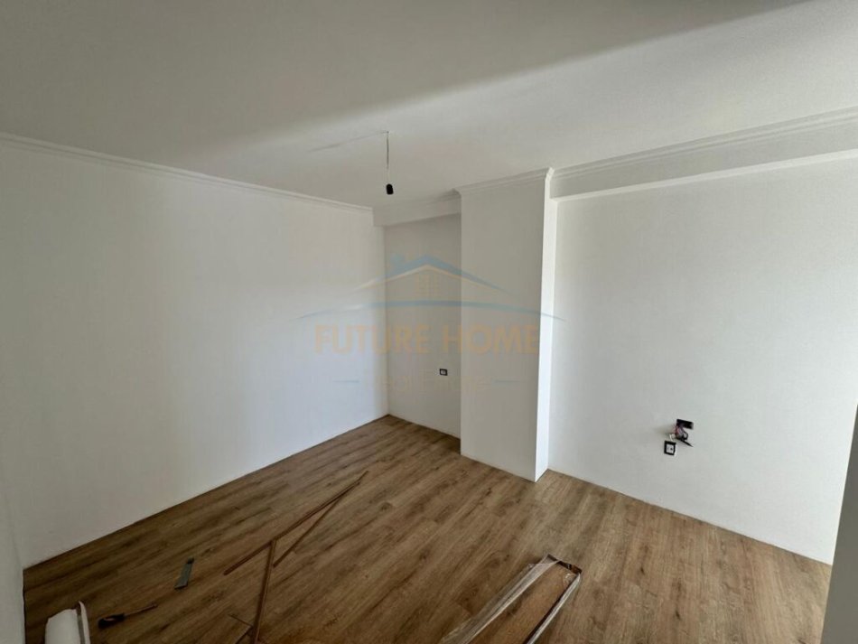 Tirane, shitet apartament 2+1 Kati 6, 104 m² 135.000 € (Unaza e re)