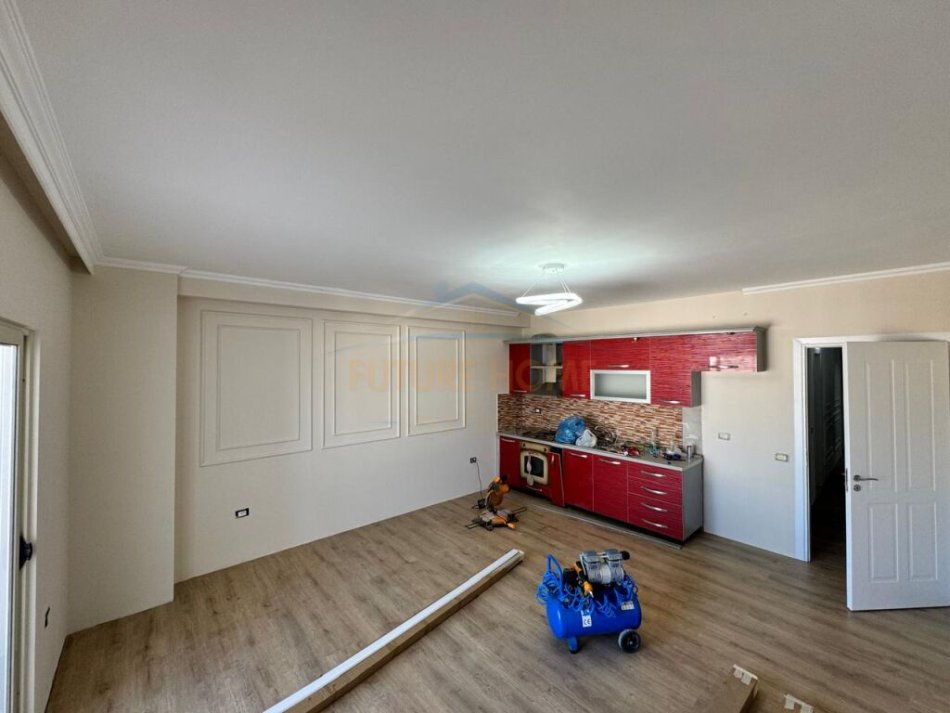 Tirane, shitet apartament 2+1 Kati 6, 104 m² 135.000 € (Unaza e re)