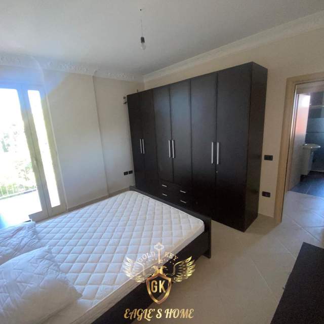 Durres, jap me qera apartament 3+1+A Kati 5, 120 m² 500 Euro (Vila Zogut)