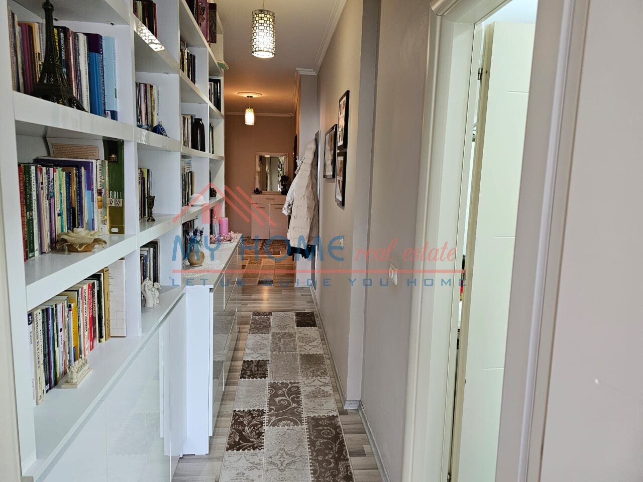 Apartament 3+1 ne Shitje afer Shkolles Mihal Grameno Tirane