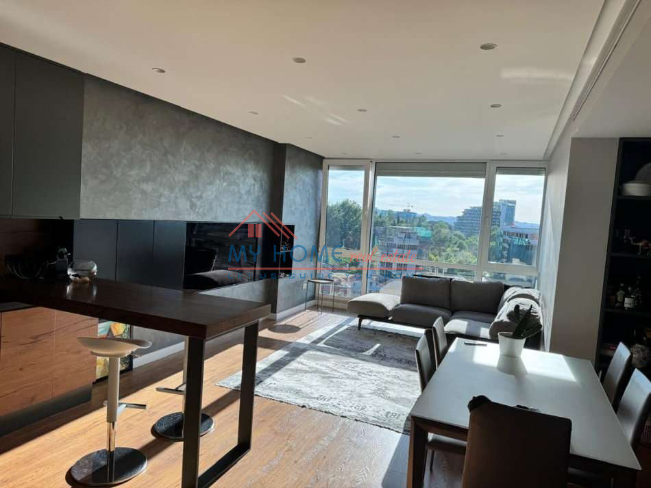 Tirane, shitet Kati 8, 268.000 € 