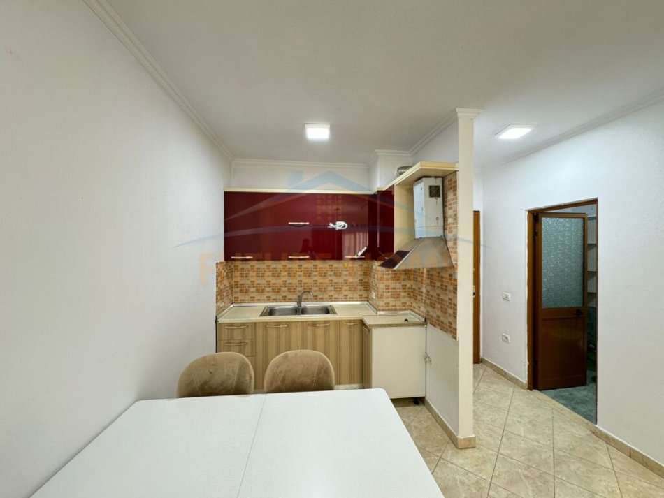 Tirane, shitet apartament 1+1 Kati 1, 55 m² 77.000 € (unaza e re)