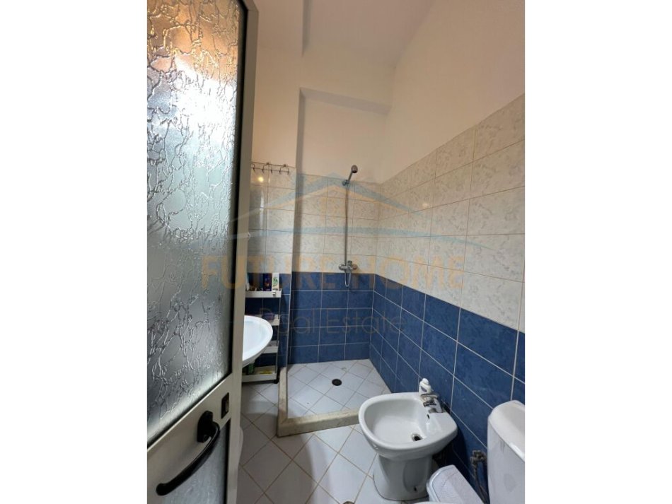 Tirane, shes apartament 1+1+Ballkon Kati 1, 62 m² 65.000 € (Fresku)