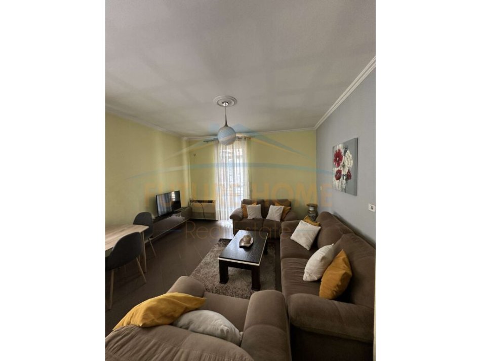 Tirane, shitet apartament 2+1 Kati 6, 101 m² 120.000 € 