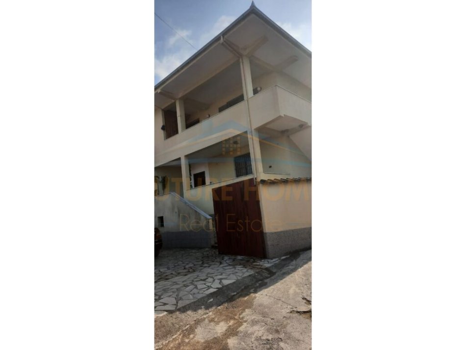 Durres, shitet shtepi 2 Katshe Kati 0, 236 m² 140.000 € (Rrashbull, Durres)