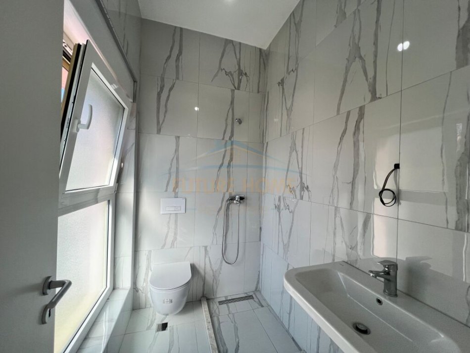 Tirane, shitet apartament 2+1+Ballkon Kati 6, 112 m² 151.065 € (Alidemi)
