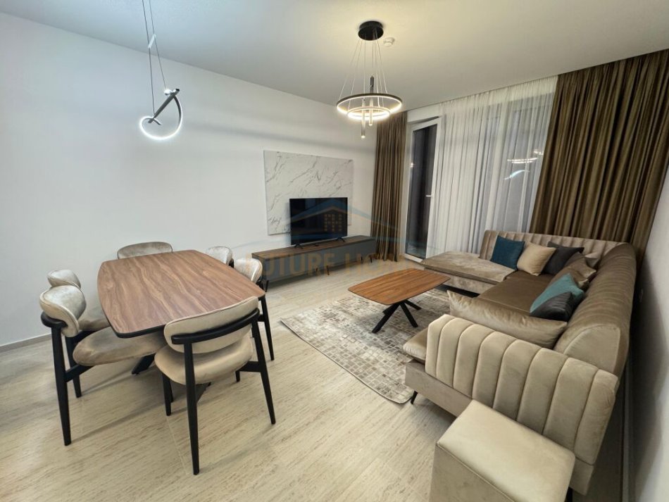 Tirane, jepet me qera 2+1+Aneks+Ballkon Kati 0, 113 m² 1.800 € (Liqeni i Thate)