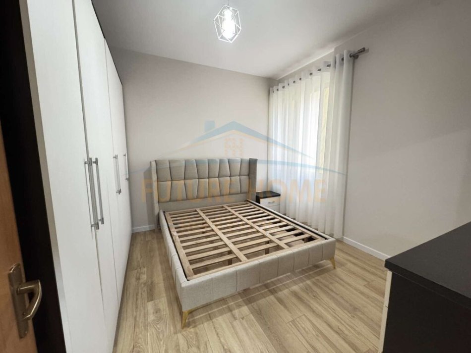 Tirane, shitet apartament 2+1 Kati 1, 88 m² 122.000 € (YZBERISHT)