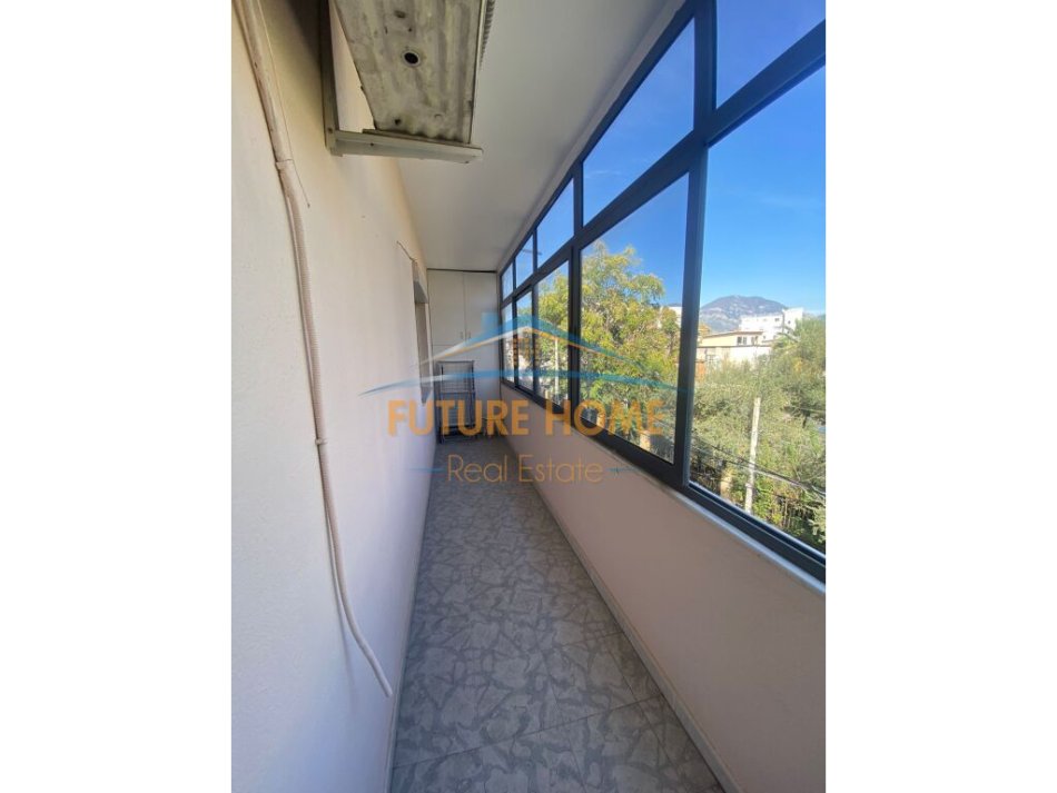 Tirane, shitet apartament 2+1 Kati 2, 82 m² 125.000 € (Rrugën Lucie Miloti)