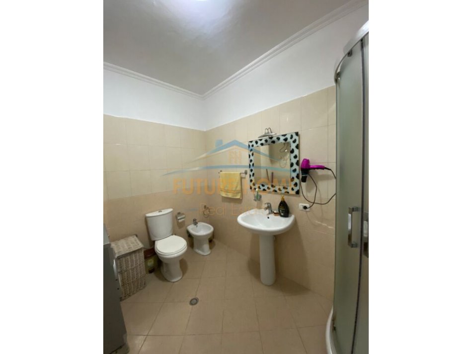 Tirane, shitet apartament 2+1 Kati 7, 85 m² 120.000 € (Jordan Misja)