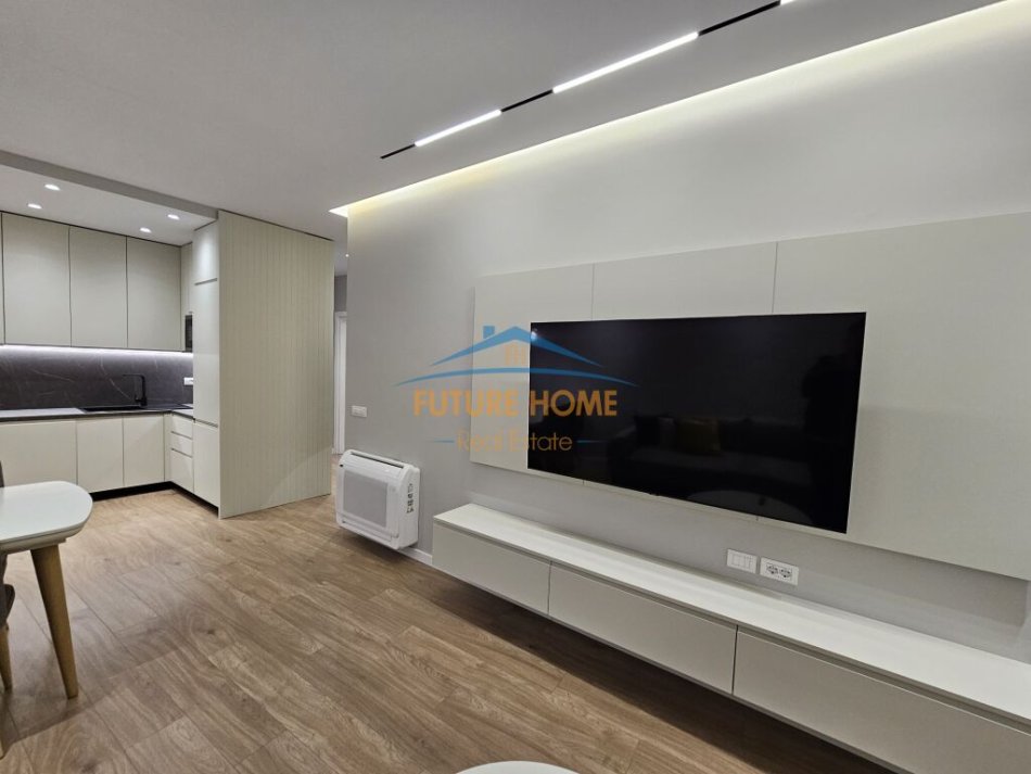 Tirane, jepet me qera apartament 2+1 Kati 2, 102 m² 1.000 € (Teg)