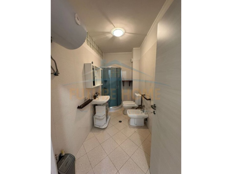 Tirane, shitet apartament 2+1 Kati 4, 114 m² 200.000 € (Riza Cerova)