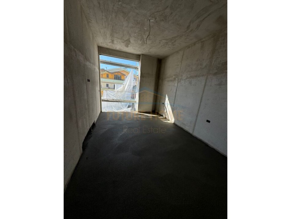 Tirane, shitet apartament 1+1 Kati 4, 68 m² 116.900 € 