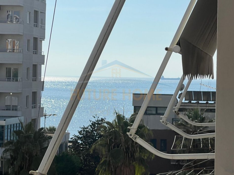 Durres, jepet me qera apartament 2+1 Kati 4, 100 m² 500 € (Plazh Iliria, Durres)