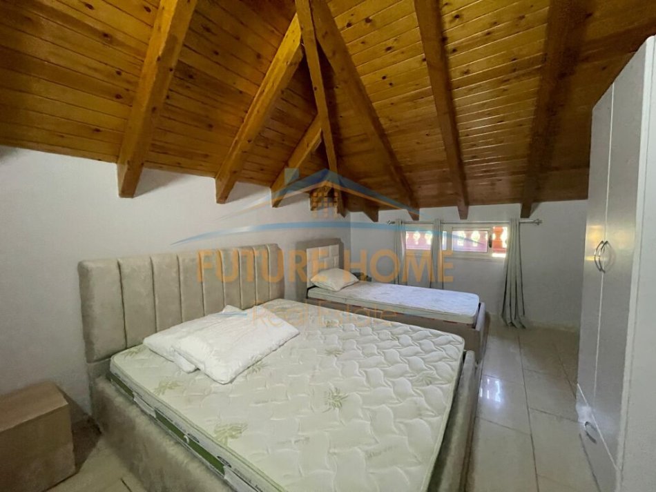 Tirane, shitet apartament duplex Dublex Kati 3, 322 m² (Bllok)