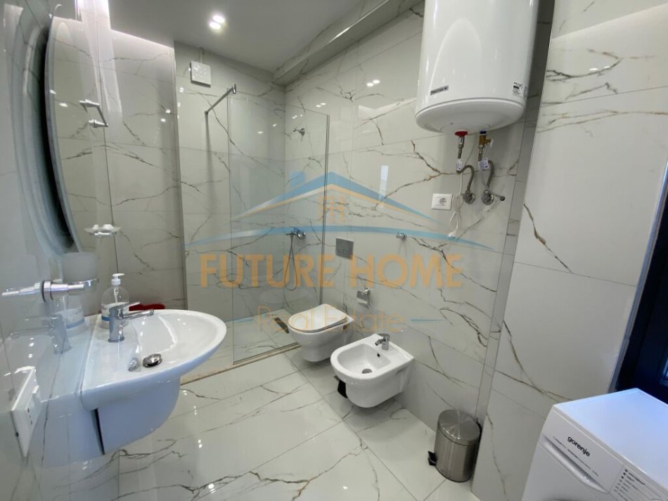 Tirane, jap me qera apartament 1+1 Kati 5, 77 m² 650 € (Kodra e Diellit)