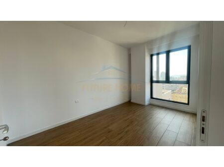 Tirane, jepet me qera apartament 2+1 Kati 8, 75 m² 800 € (Rruga Tefta Tashko Koco, Tirane, AREA45492)