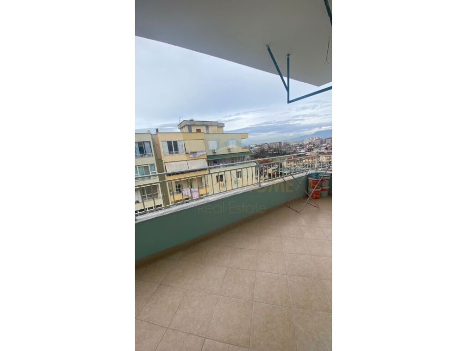 Tirane, shitet 2+1 Kati 7, 97 m² 110.000 € (Astir)