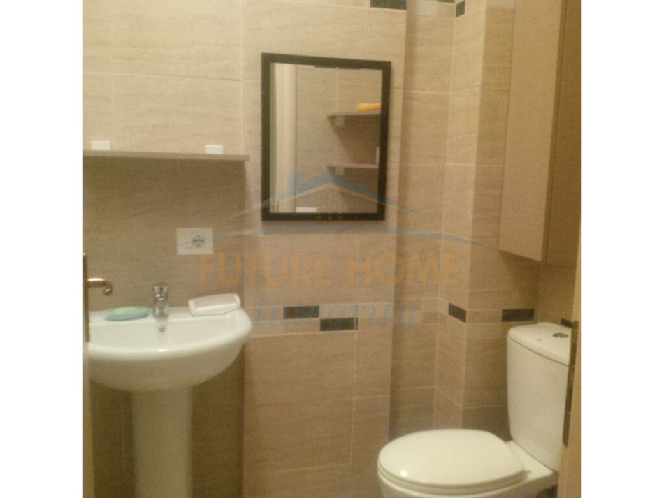Durres, shitet Vile 2 Katshe Kati 0, 114 m² 275.000 € (Kompleksi Lura 1 Gjiri i Lalezit)