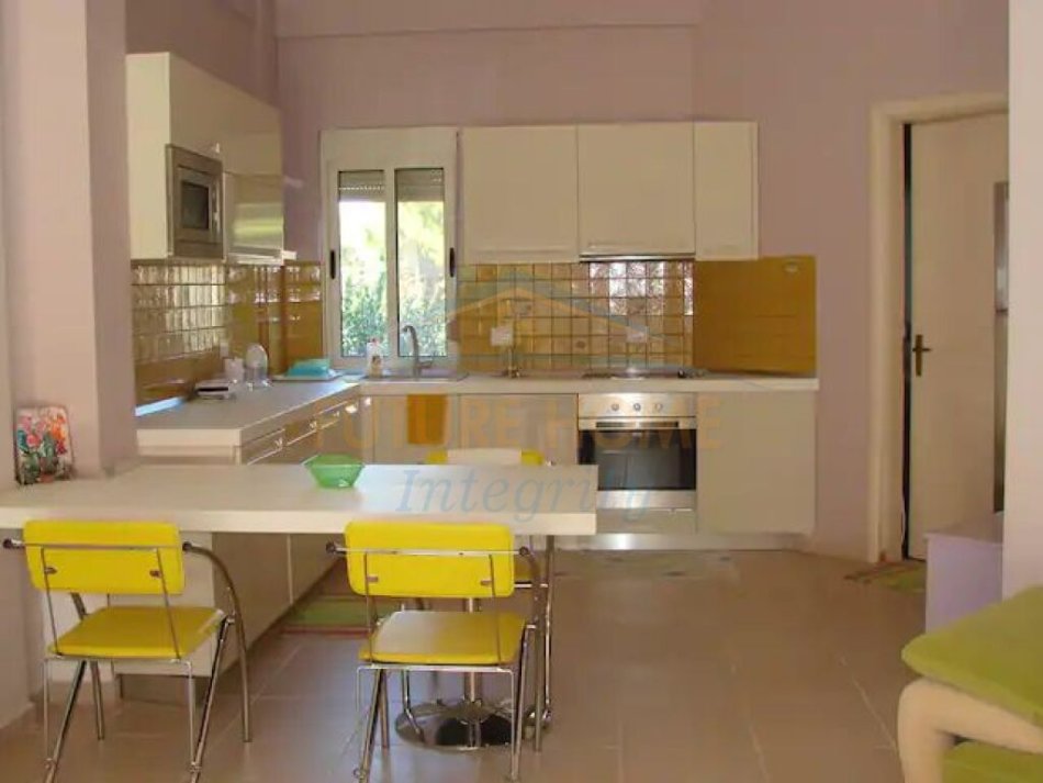 Durres, shitet apartament Kati 2, 225 m² 275.000 € (GJIRI I LALEZIT)