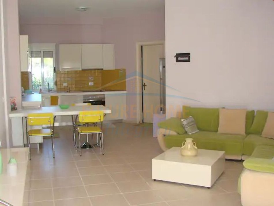 Durres, shitet Vile 2 Katshe Kati 0, 114 m² 275.000 € (Kompleksi Lura 1 Gjiri i Lalezit)