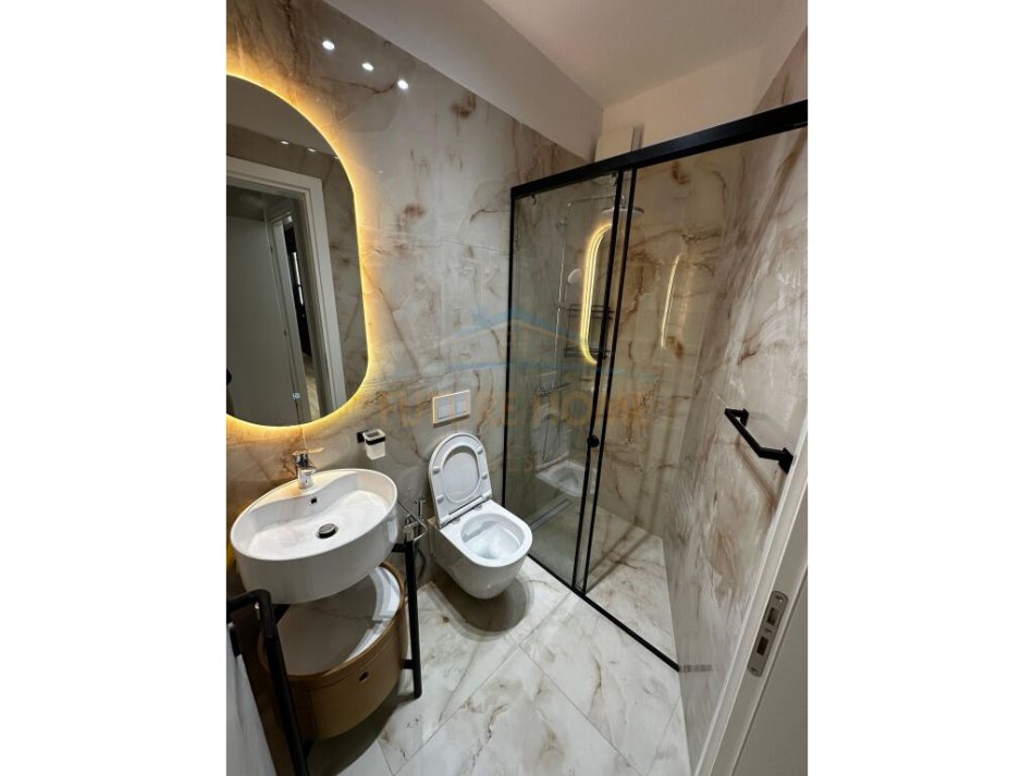 Tirane, jepet me qera 2+1 Kati 1, 105 m² 1.000 € (Kodra e Diellit)