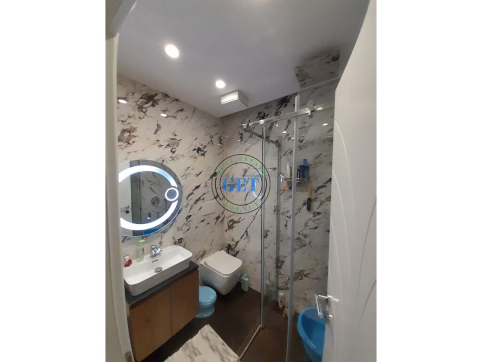 Durres, shitet apartament 2+1+Ballkon Kati 6, 90 m² 150.000 € (Plazh Hekurudha)