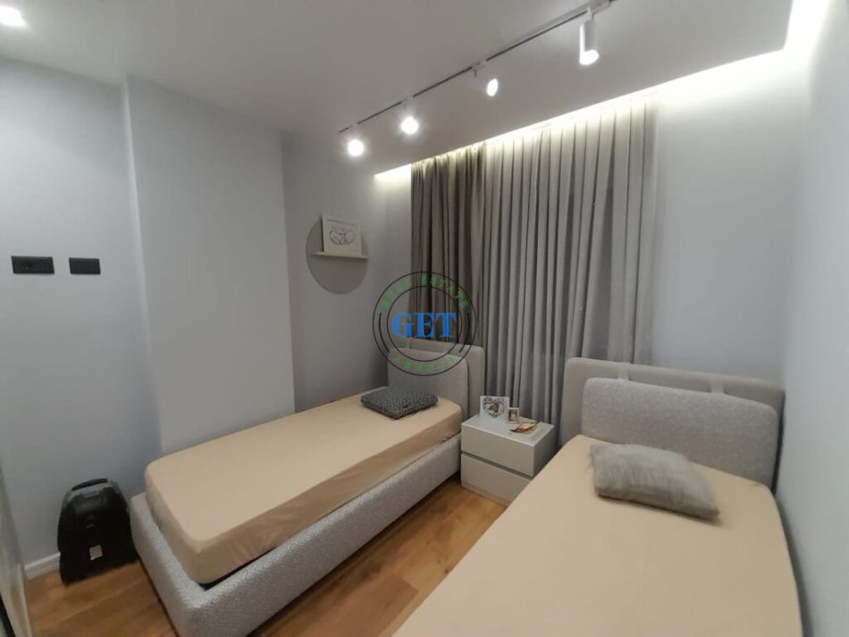 Durres, shitet apartament 2+1+Ballkon Kati 6, 90 m² 150.000 € (Plazh Hekurudha)